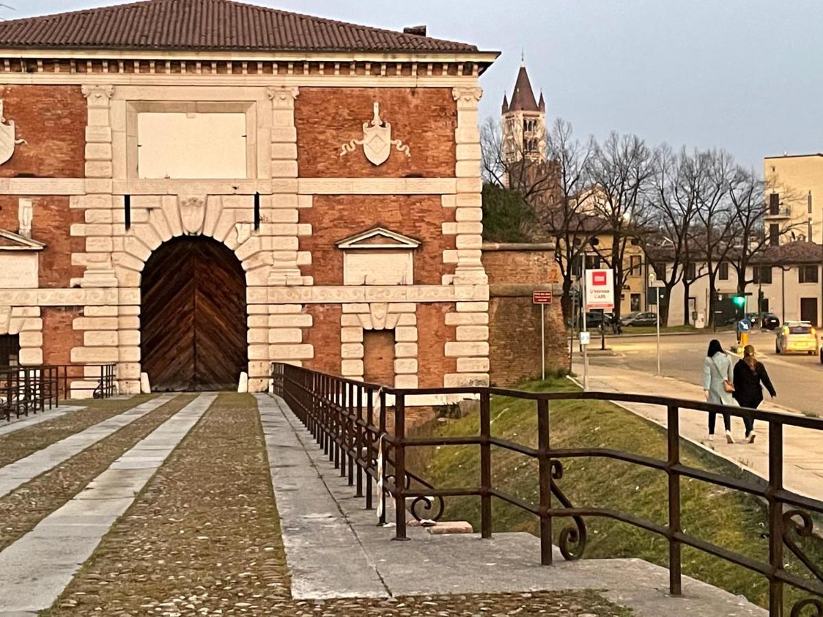 Divina San Zeno Lägenhet Verona Exteriör bild
